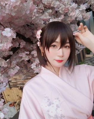 ass玉女裸体p_超清在线观看视频