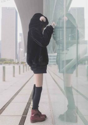 掀开奶罩边躁狠狠躁帐篷里的秘密_DVDHD在线观看