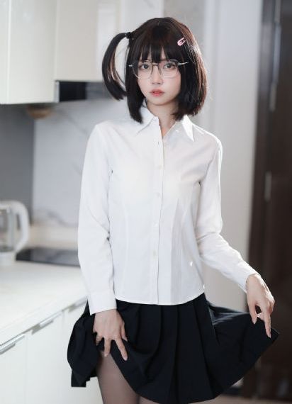 亚洲五月激情_720日本电影免费