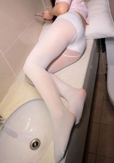 亚洲综合欧美一区二区在线_免费观看