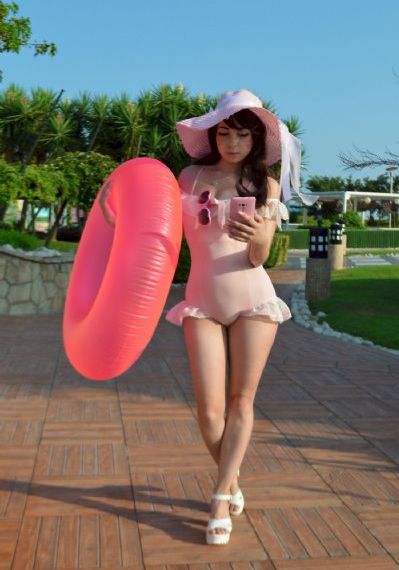 女人十八毛片A级久久24小时_DVD高清完整版