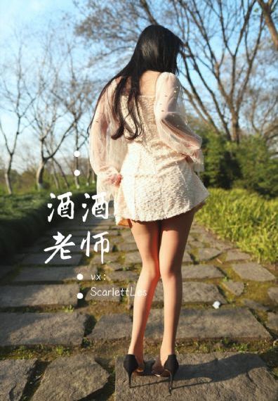 老外三男二女做爰视频_无删减完整版在线观看