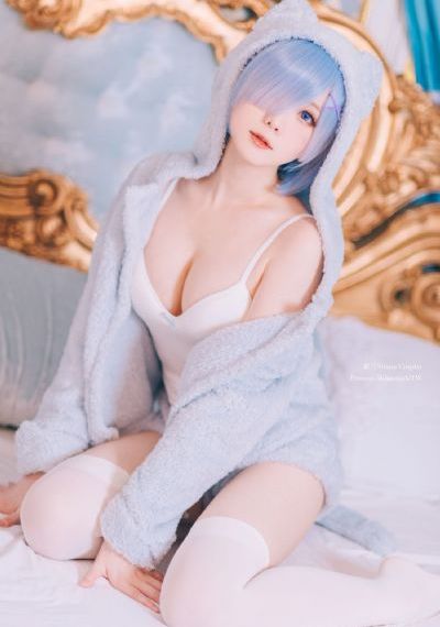 强行挺进美艳老师的后臀_1080PBD在线观看