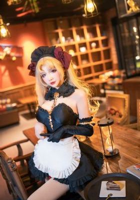 女教师8_4K完整视频观看