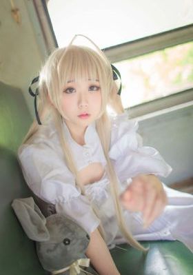 亚洲AV成人无码小辣椒小说_高清无删减在线观看